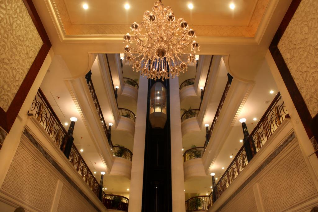 Royal Fort Hotel Вишакхапатнам Экстерьер фото